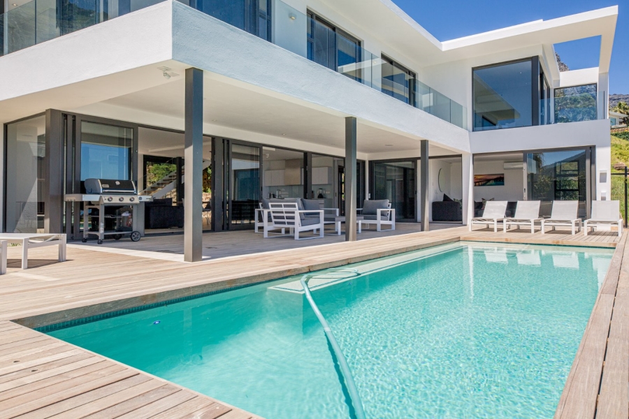 6 Bedroom Property for Sale in Camps Bay Western Cape